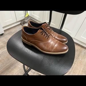 Steve Madden nunan Oxford dress shoes